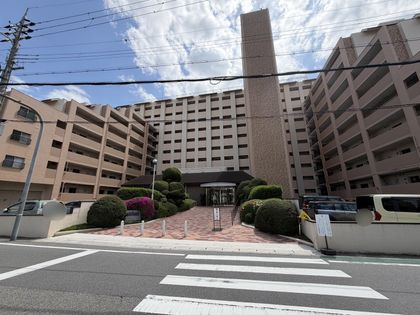 コープ野村宝塚 外観