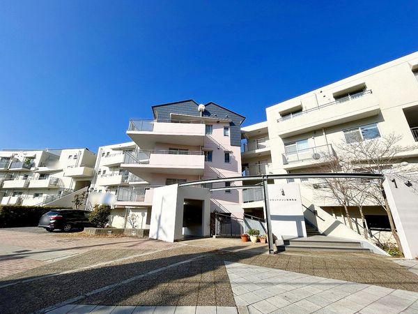 グランドメゾン西宮名塩 1番館 外観