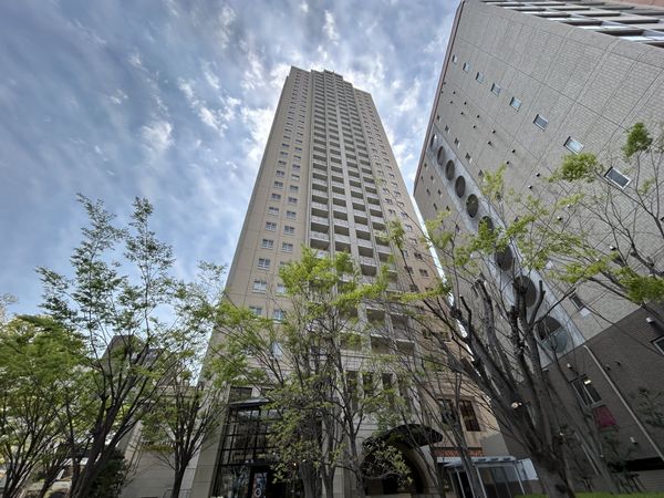 ファミール宝塚グランスイートタワー 外観