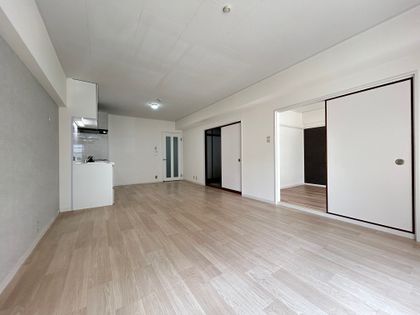 逆瀬川グリーンハイツ B棟 リビング