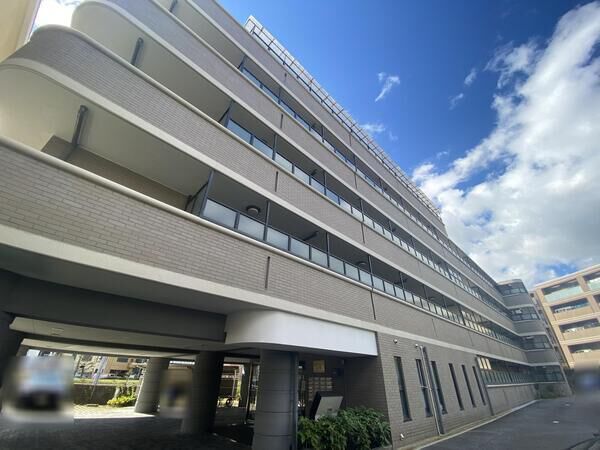 エテルノ・ディモーラー宝塚 外観 エテルノ・ディモーラー宝塚 外観