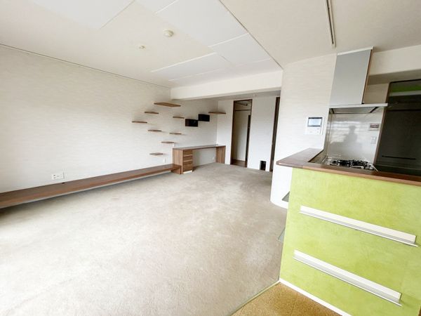 ラ・ビスタ宝塚 イーストヴィラ一番館 リビング ラ・ビスタ宝塚 イーストヴィラ一番館 リビング