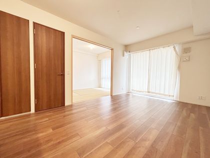 宝塚ザ・レジデンス リビング