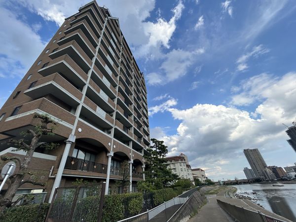 アールグラン宝塚 外観