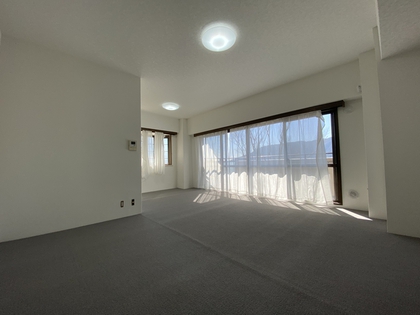 西宮名塩パークハウス 34号棟 リビング 西宮名塩パークハウス 34号棟 リビング