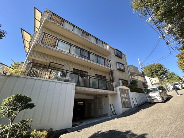 朝日プラザ雲雀丘西 外観 朝日プラザ雲雀丘西 外観