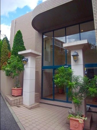 ステイツ逆瀬川・宝梅 エントランス ステイツ逆瀬川・宝梅 エントランス