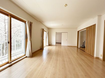 中山五月台住宅 1号棟 リビング