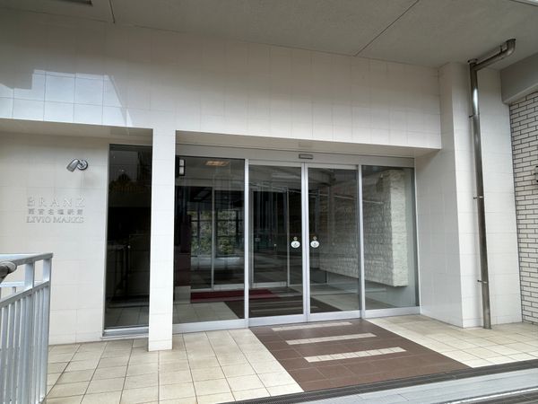 ブランズ西宮名塩駅前リビオマークス エントランス ブランズ西宮名塩駅前リビオマークス エントランス