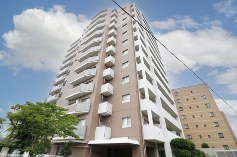 メゾンドール仁川 外観