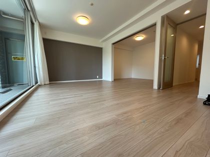 パークスクエア宝塚フォレストタワー リビング