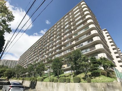ジャルダン宝塚中山台弐番館 A棟 外観
