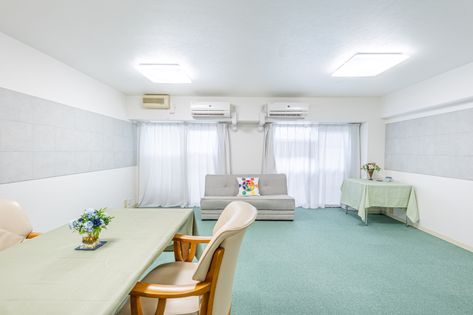 ユニベール宝塚 リビング