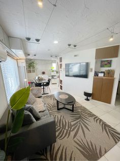 宝塚市川面5丁目【店舗付住宅】 室内