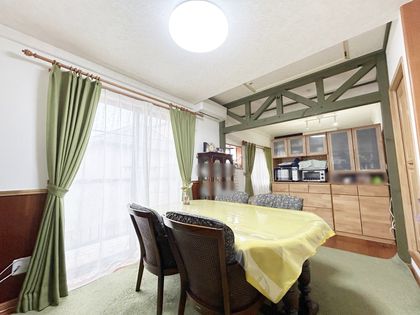 西宮市中島町戸建 リビング