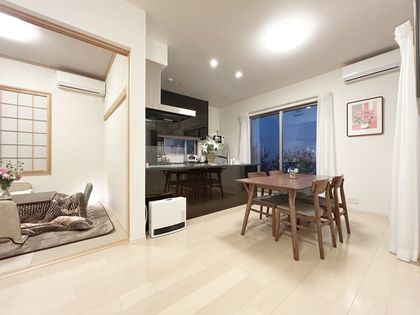 上甲東園1丁目 戸建 リビング