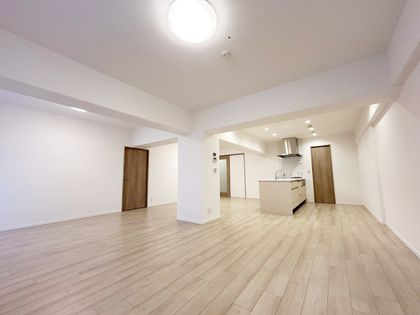 夙川羽衣町パークハイム リビング