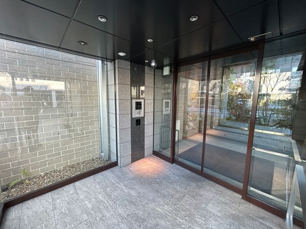 プラウド西宮北口 エントランス プラウド西宮北口 エントランス