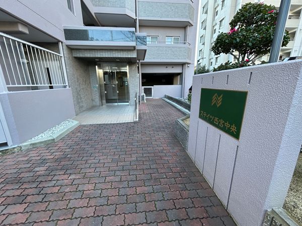 ステイツ西宮中央 エントランス エントランス
