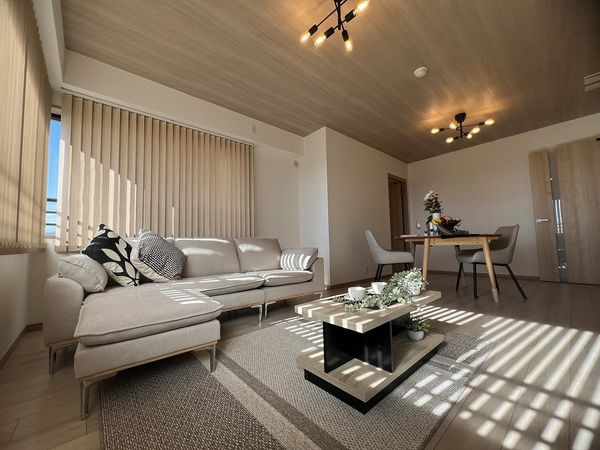 ヴィエント西宮 リビング