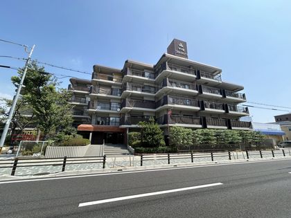 甲子園スカイハイツ 外観