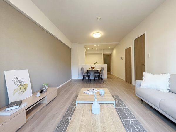 コスモ西宮山手 リビング コスモ西宮山手 リビング