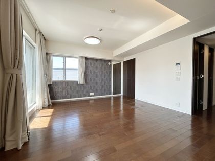 ワコーレ夙川松園町 リビング