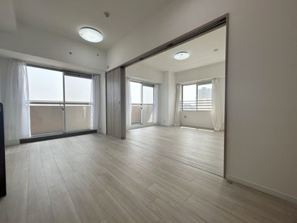 グレイス西宮 リビング