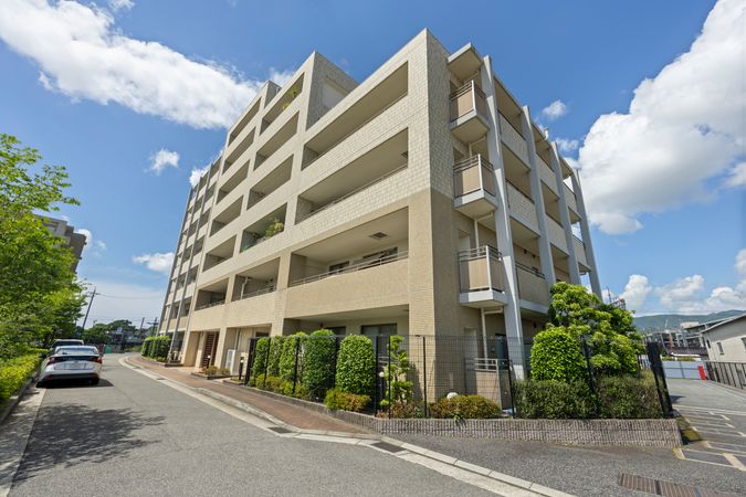 ネバーランド甲東園 Ⅱ番館 外観 ネバーランド甲東園 Ⅱ番館 外観