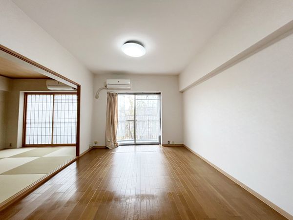 西宮セントポリア二号棟 リビング 西宮セントポリア二号棟 リビング