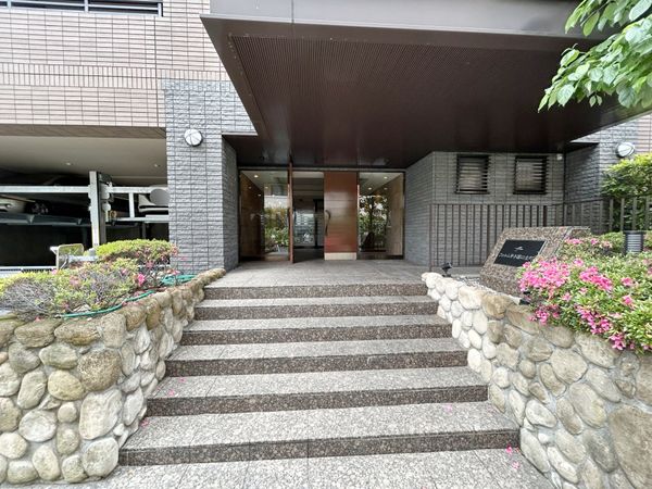 フォルム甲子園口北町 エントランス エントランス