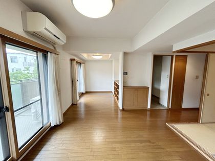 ステイツ苦楽園ガーデンヒルズ リビング