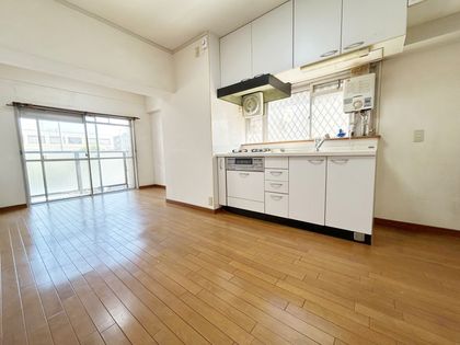 メガロコープ西宮(Ⅱ) リビング