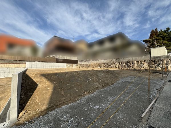 西宮市高座町土地2号地 前面道路含む外観