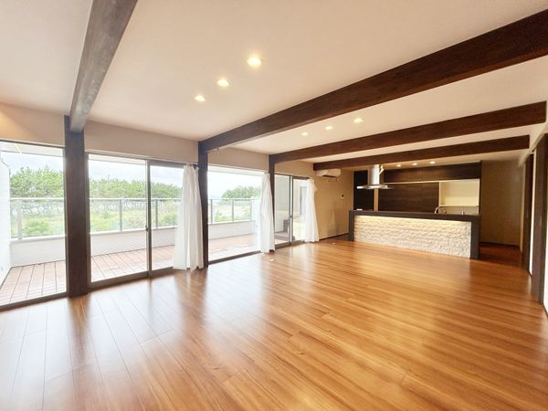 涼風町 戸建 リビング