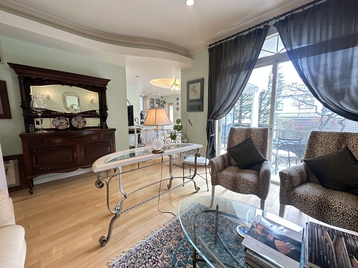 岩園町 戸建 リビング リビング