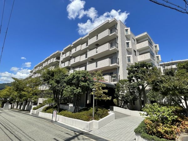 パーク・ハイム芦屋翠ケ丘弐〇番地 A棟 外観 パーク・ハイム芦屋翠ケ丘弐〇番地 A棟 外観