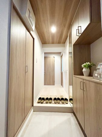 アステム芦屋 D棟 玄関 アステム芦屋 D棟 玄関