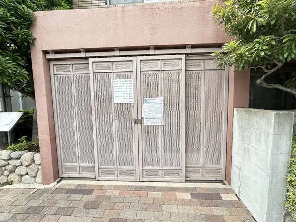 ゴミ捨て場