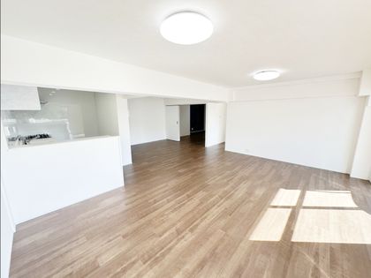 ローズハイツ芦屋 リビング