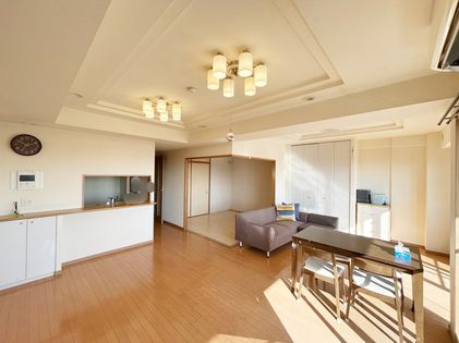 ロイヤル西宮門戸ウエストガーデン リビング