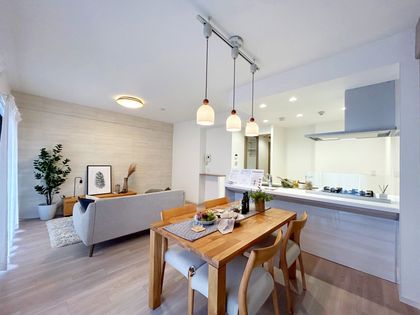 ルネ芦屋親王塚 リビング