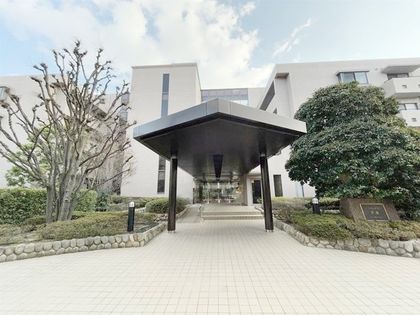 ファミール・グラン芦屋 駐車場