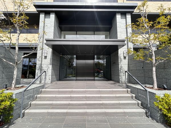 Brillia夙川高塚町 エントランス