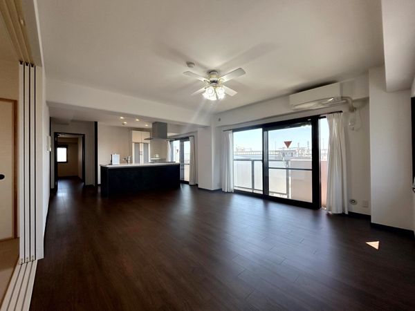 ヴィラ芦屋 リビング