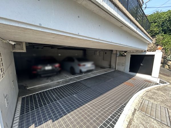ラフィーヌ芦屋 C棟 駐車場 ラフィーヌ芦屋 C棟 駐車場