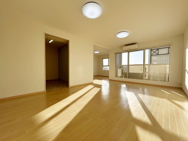 アステム芦屋B棟 リビング アステム芦屋B棟 リビング