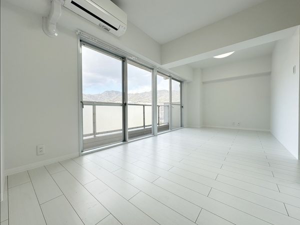 芦屋翠ケ丘パークマンション リビング 芦屋翠ケ丘パークマンション リビング