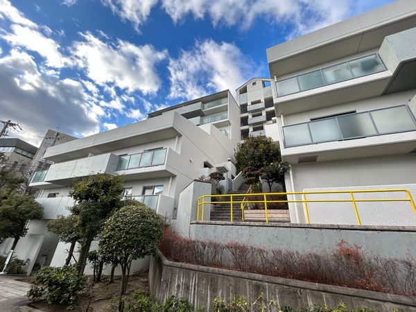 日商岩井芦屋ガーデンヒルズ H棟 外観 日商岩井芦屋ガーデンヒルズ H棟 外観