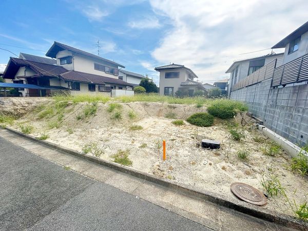 生駒市鹿ノ台東1丁目 土地写真